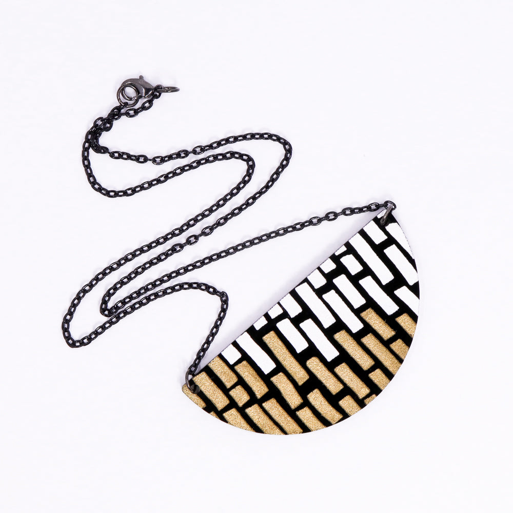 Half Circle Doodle Necklace - White & Gold Stacks