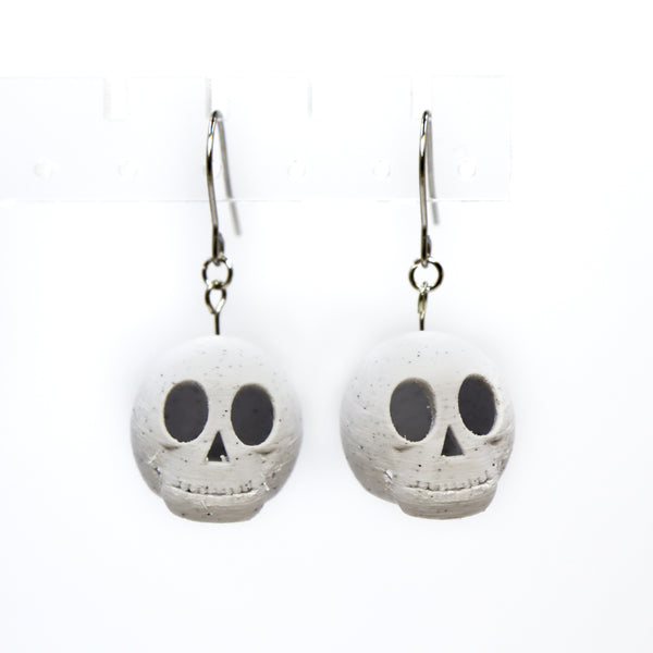 3D Printed Skully Hanging Earrings in Marbled Grey