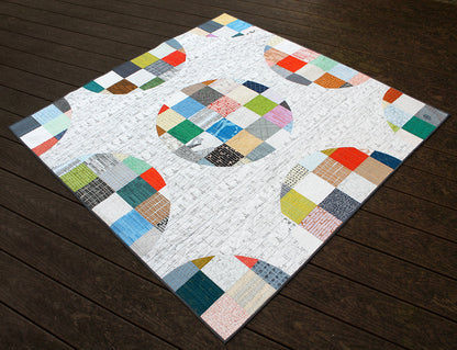 Pixelated Circles Quilt - PDF Pattern